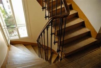 Деревянная лестница в вашем доме